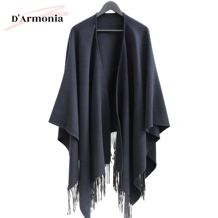 Best Seller Italy Design Women Winter Black Poncho
