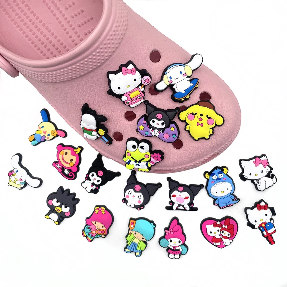 New Arrival Anime Cartoon Kuromi Sanrio Kitty Croc Shoe Charm Bracelet Decorations for Kids Halloween Party Gifts