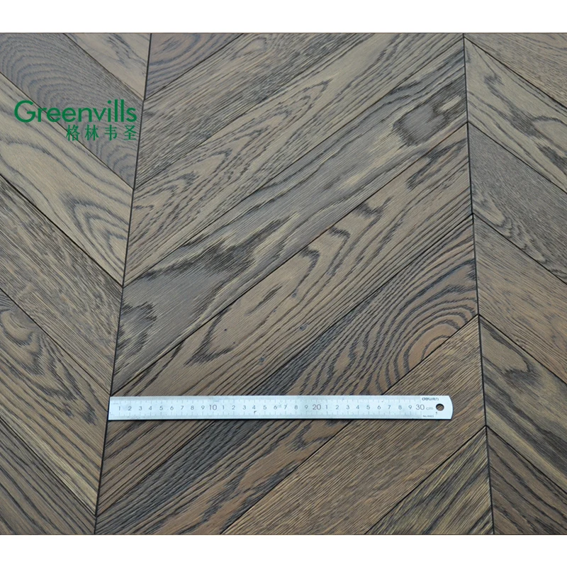 15mm thickness hard brushed European oak chevron engineered wood floor 100% natural wood chevron parquet flooring
