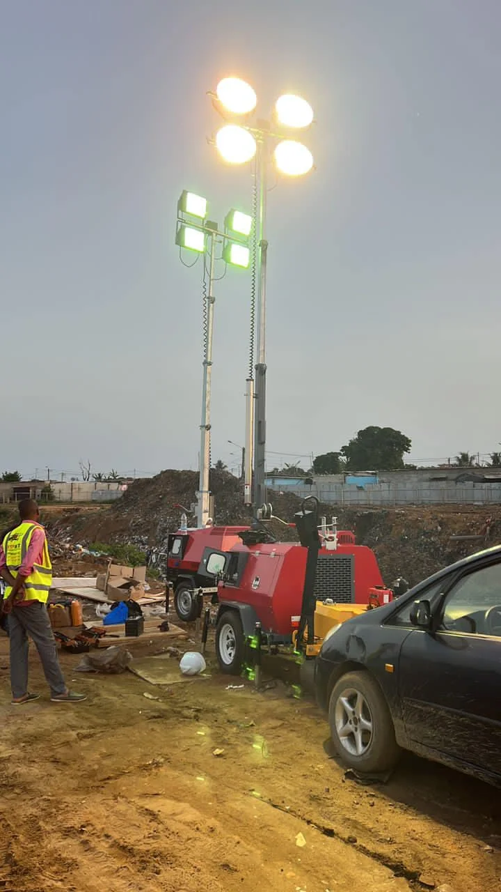 Construction machinery 5 m 7 m 9 m Portable Trailer Hand-lifting mobile lighting tower portable light tower CE EPA certified