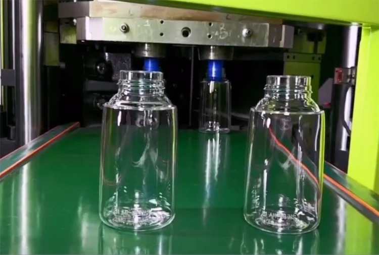 Sample - Automatic PP Tritan PPSU PES PC AS Plastic Baby Milk Bottle Making Machine  / Machine Maker