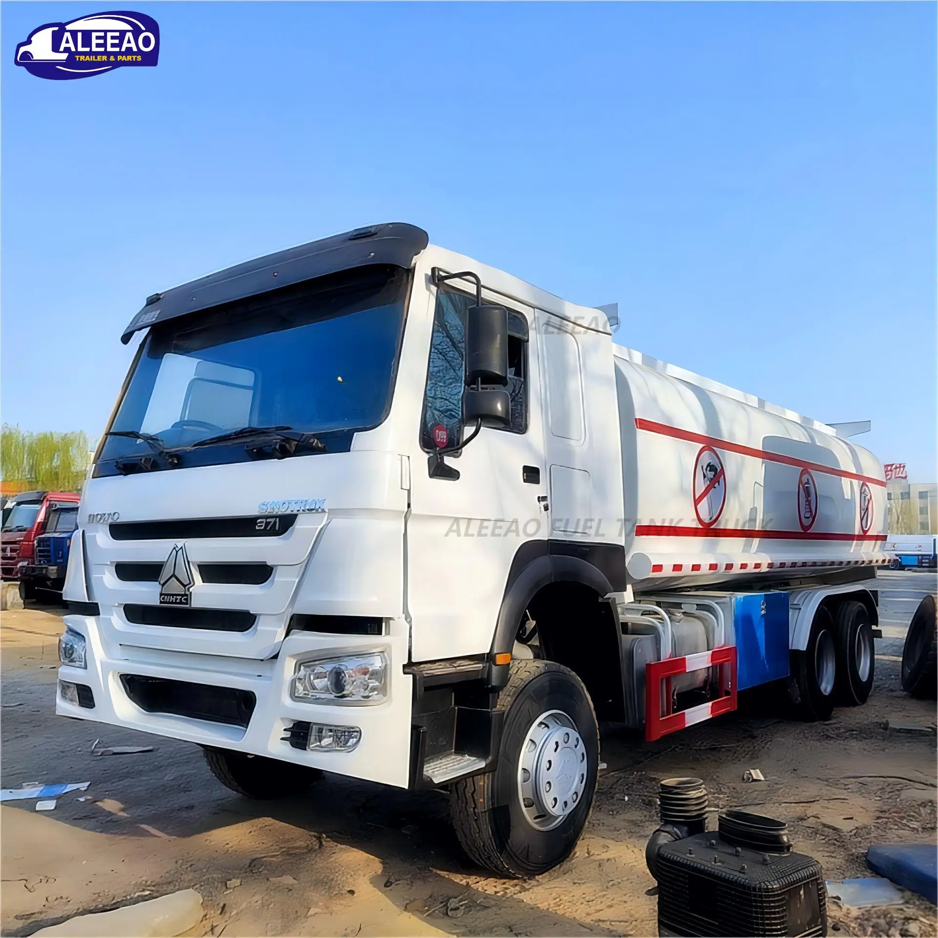 Грузовик Sinotruck объемом 20000 25000 литров б/у Howo 6x4 10-колесный бензовоз