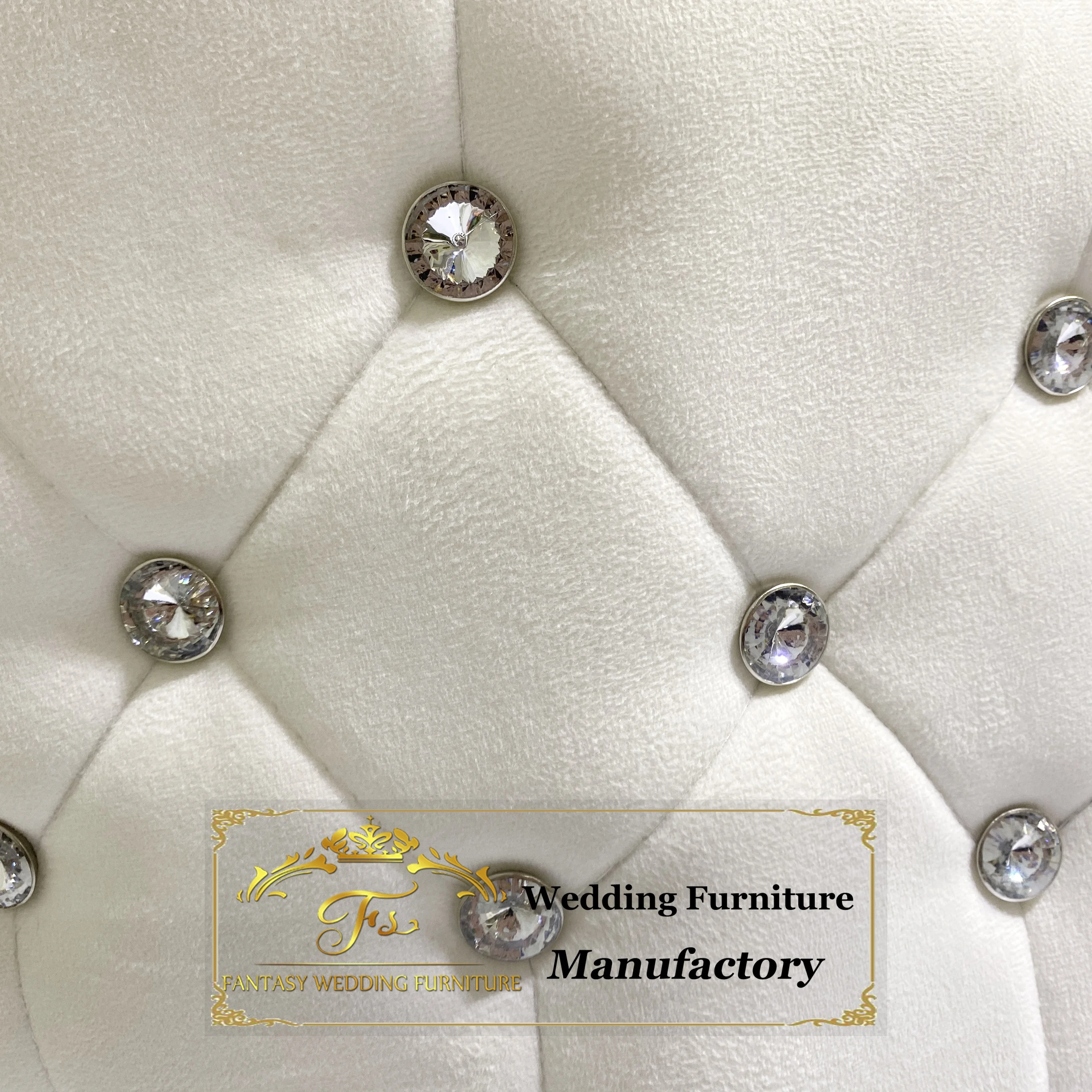 luxury royal wedding velvet sofa chairs with crystal back for wedding ceremony