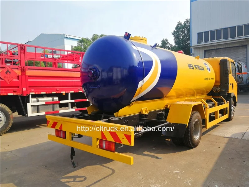 4x2 HOWO 5.5cbm lpg tanker truck 5000 Liter Cooking Gas lpg truck