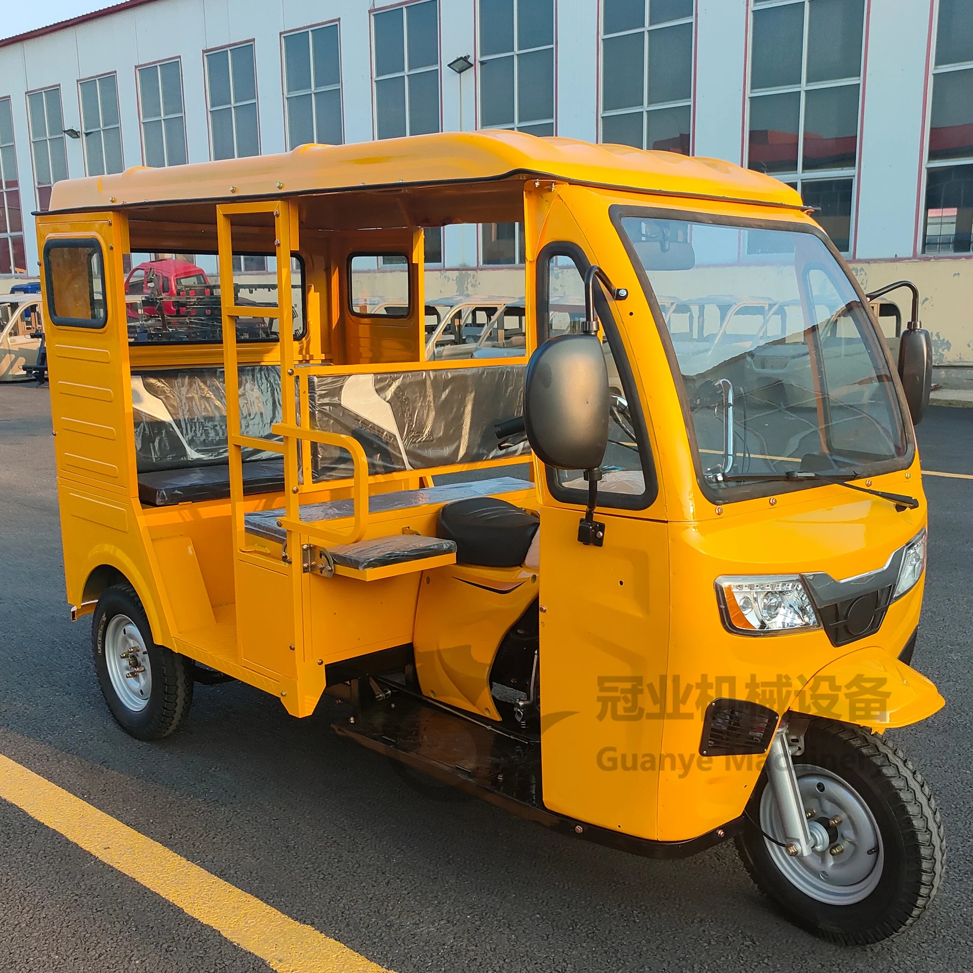 3 wheels 200cc 250cc cargo tricycle Motorised farming gasoline trike motorcycle 200cc 250cc passengetuk tuk Motorised trike