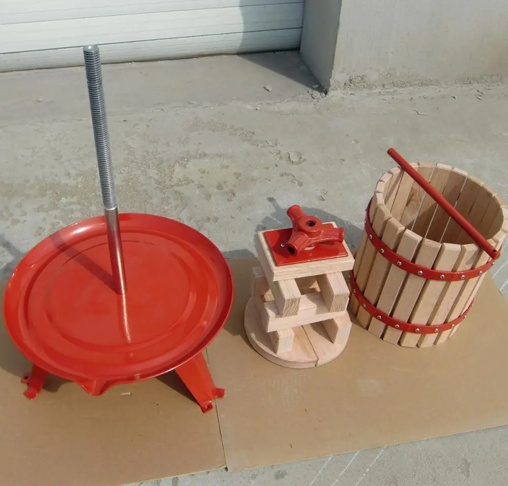 LFGB certification direct sales 6L Classical fruit press juicer wine manual extractor