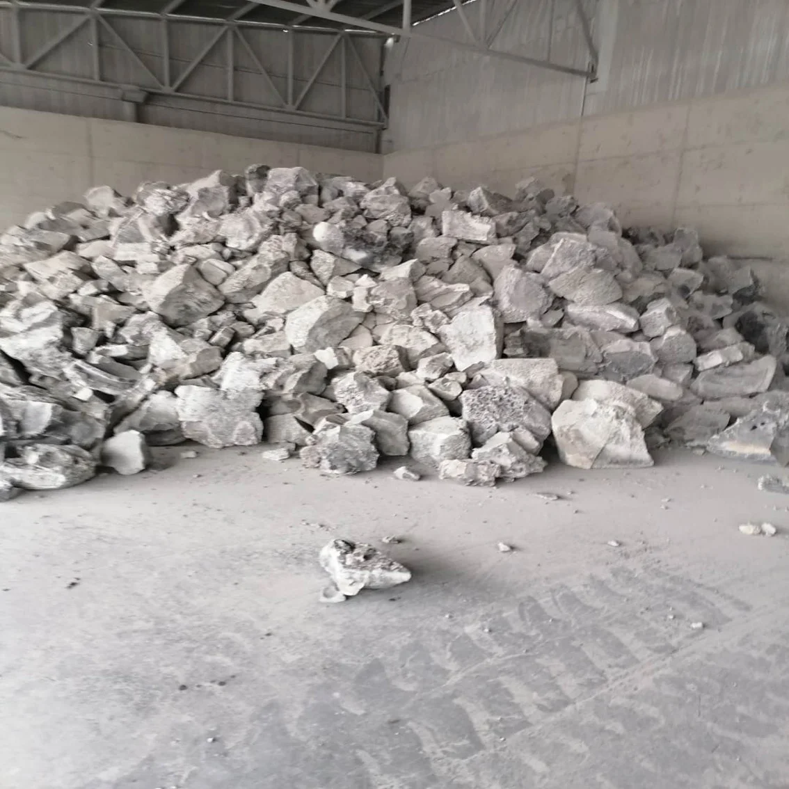 Fast delivery Gas Yield 295L/KG-305L/KG Calcium Carbide
