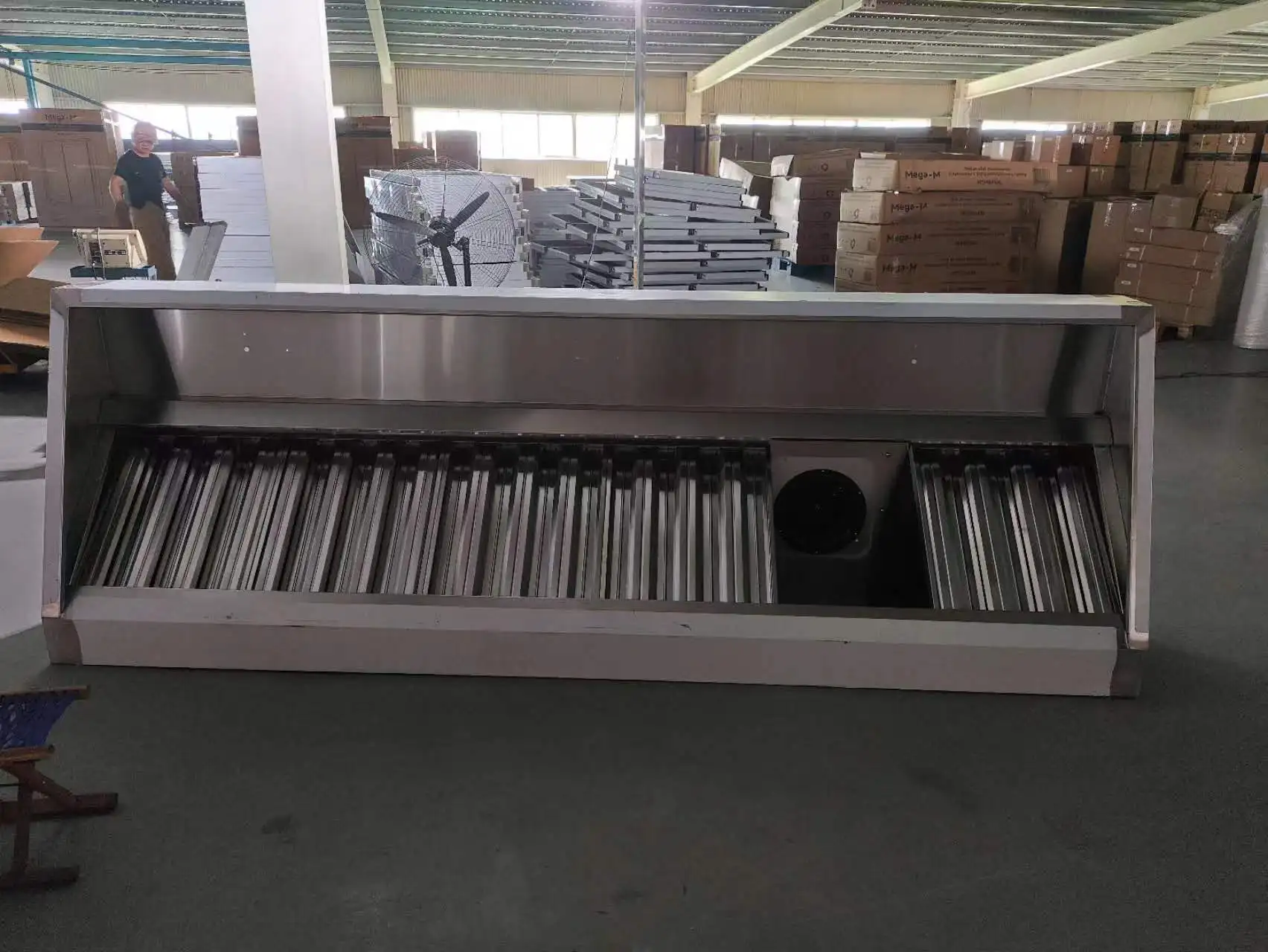 Custom Made Stainless Steel Commercial Kitchen Island Range Hood with Filter and Moto