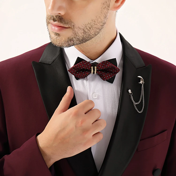 
Wine Red Latest Design High Quality men wedding suit pictures 