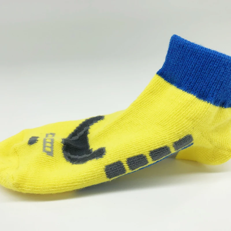 Boys Crew Socks Non Slip Ankle Socks Athletic Socks