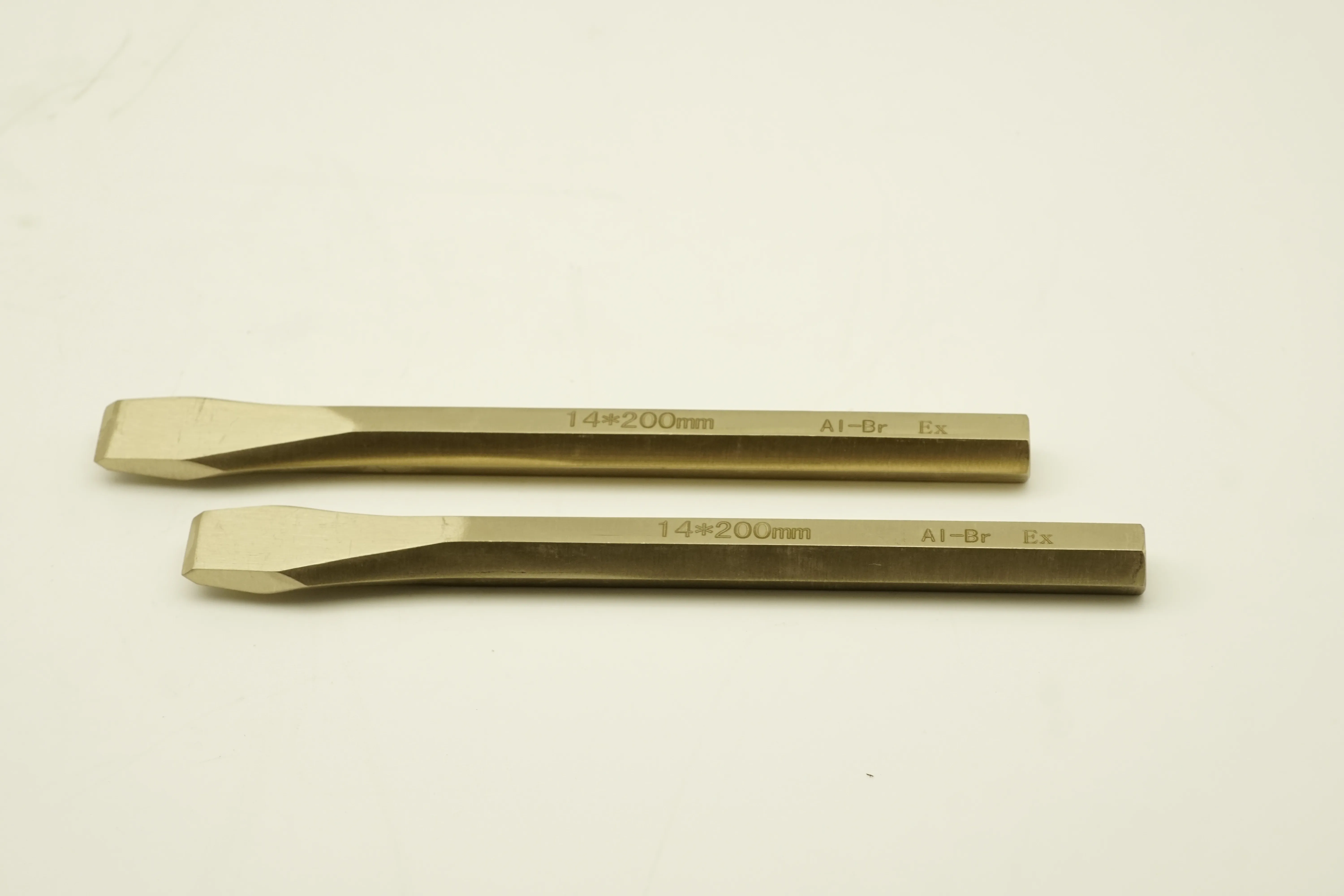 AL-CU adjustable spanner hardware tool Chisel Cross 30*500mm for food industry for chemical plant  for ship