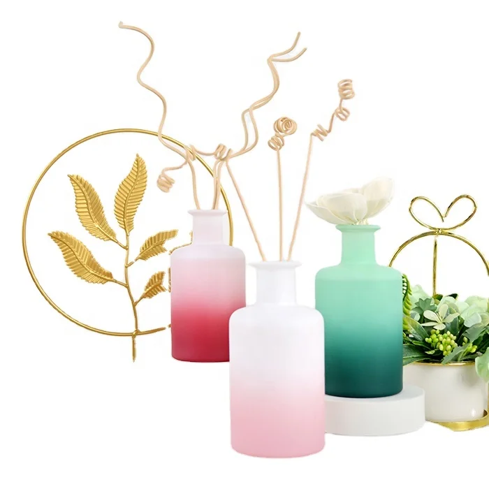 multi inventory China supplier essence Customized Luxury 200ml Aroma Reed Diffuser glass bottle With Rattan Sticks