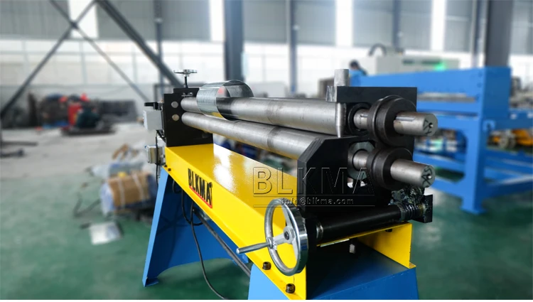 Manual asymmetrical 3-roller rolling/bending machine