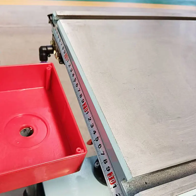 CNC drilling and milling machine for aluminum profiles