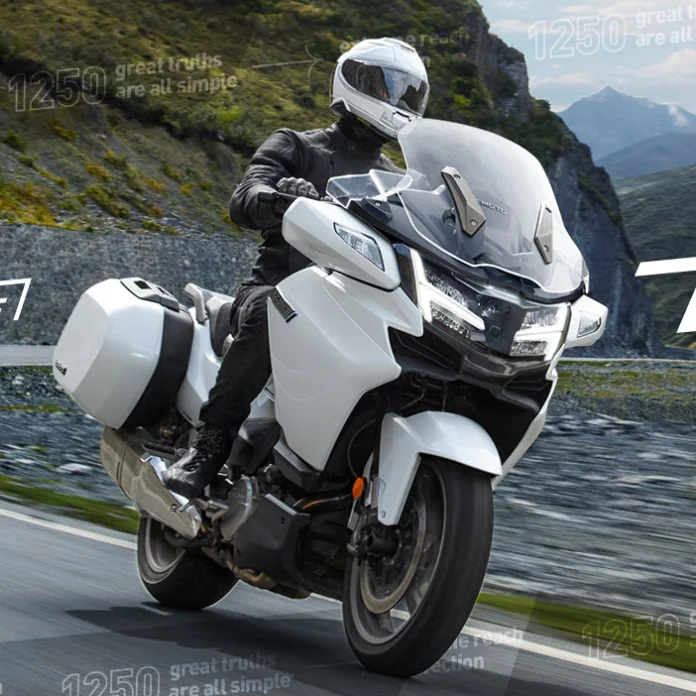 Factory Wholesale Smart Sport Touring CFMOTO 1250 Motocross ATV/UTV Touring motorcycle