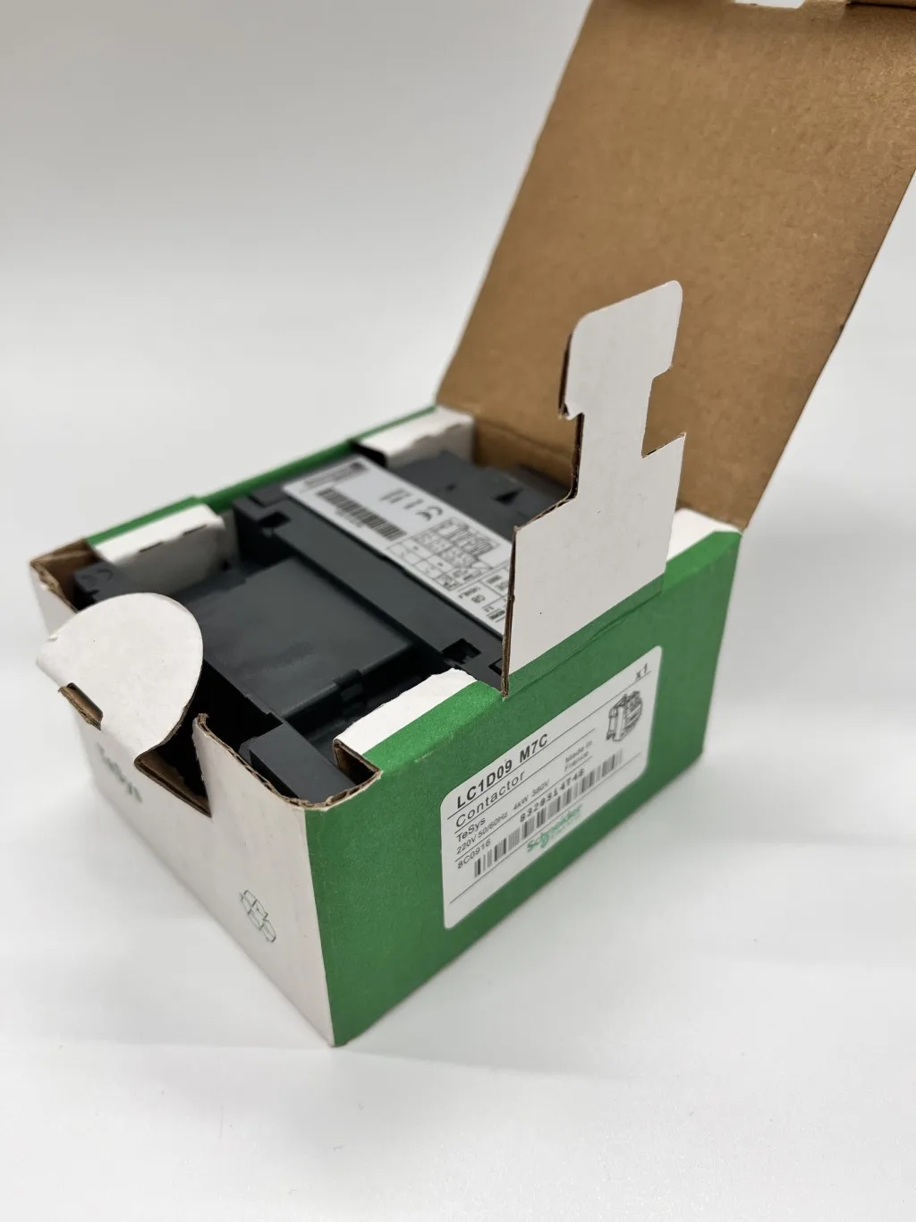 ac contactor LC1D09M7 in new design black ac ontactor