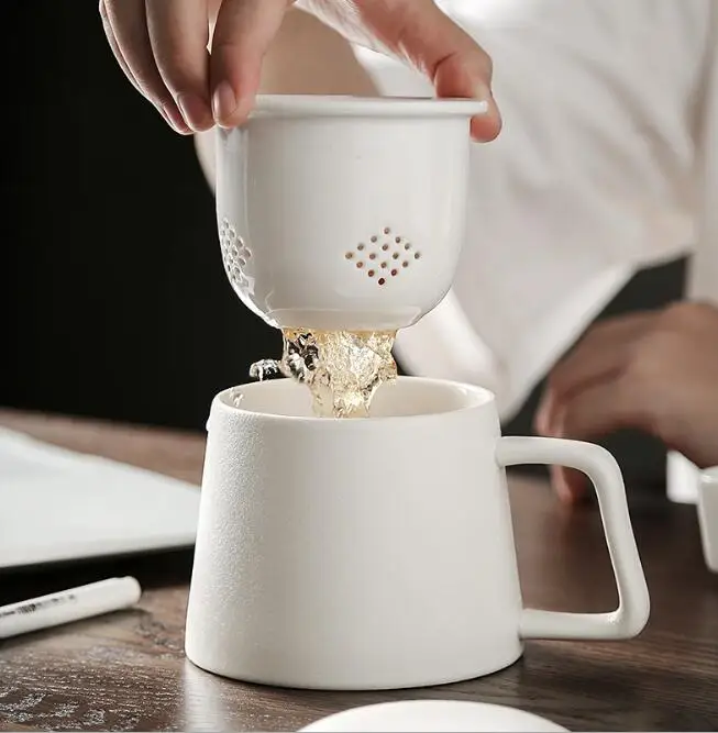 Ceramic Tea Mug with Filter/Steeper and Lid Red Leaves Portable Ornament  Infused Tea Cup