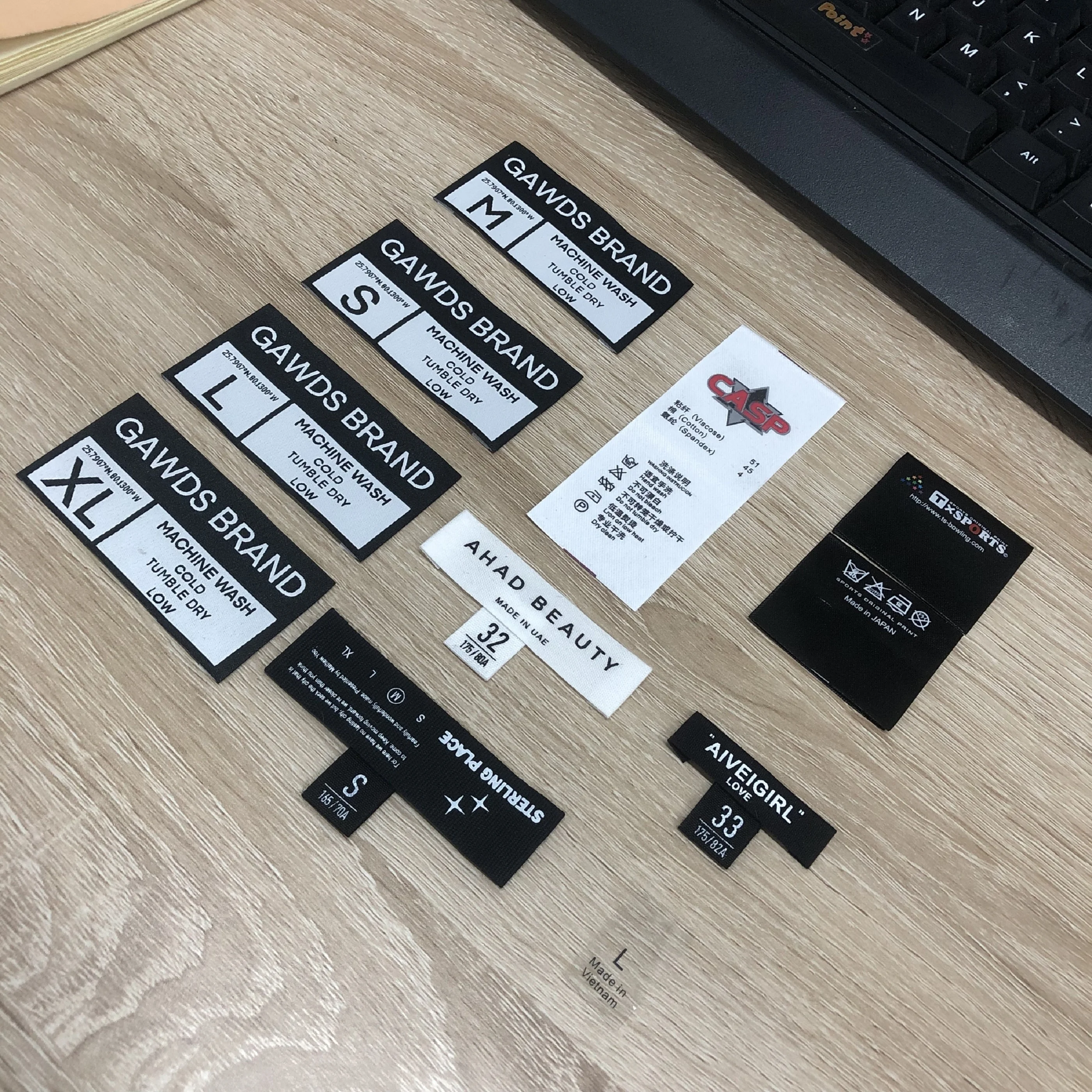 Customized high-density clothing label collar small label design satin cotton folding label