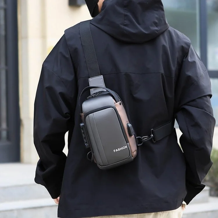 factory direct price fashion Multifunctional waterproof trend USB charging interface chest bags for men
