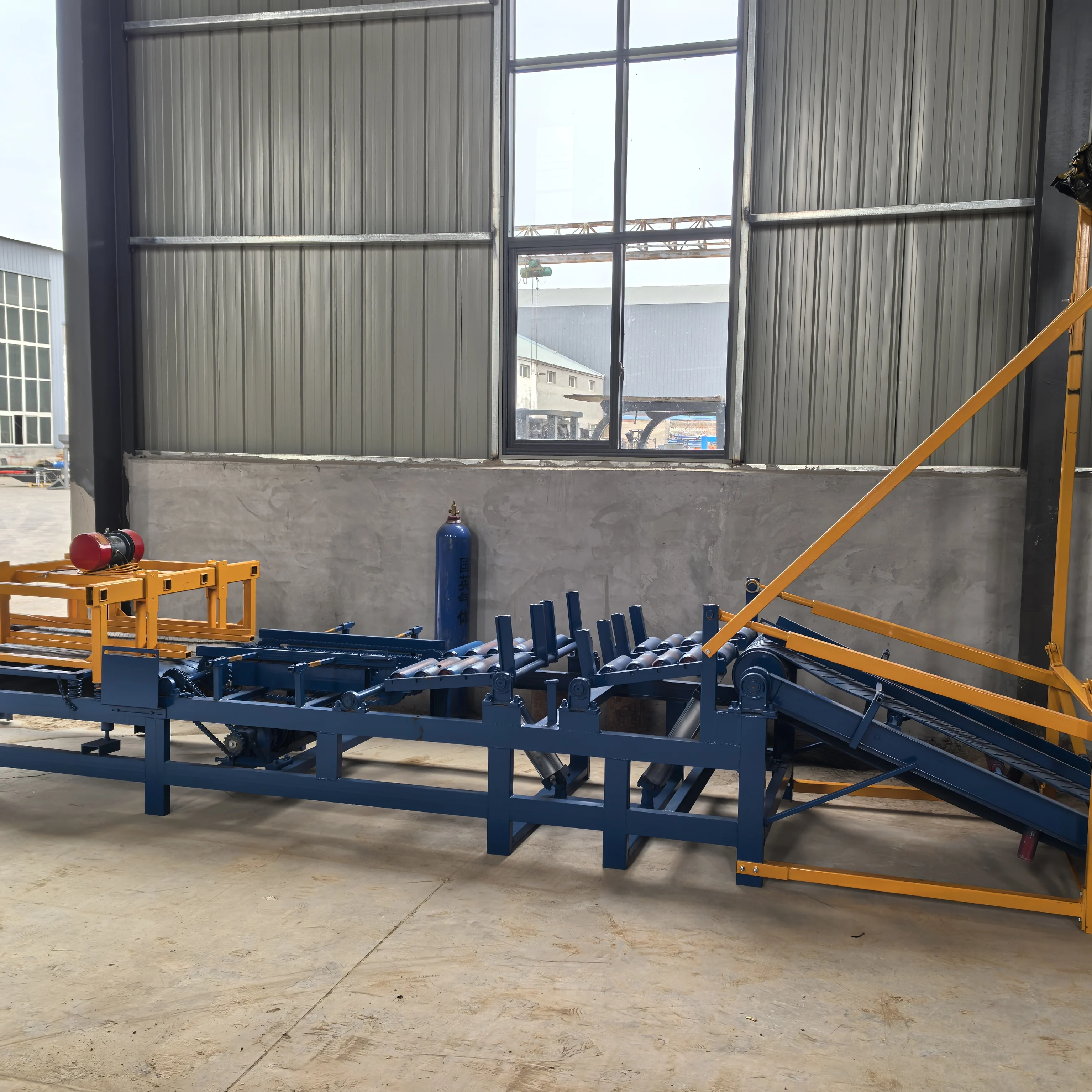 2024 Factory New Prefabricated Parts Pneumatic Automatic Rollover Demoulding Machine Steel Material Construction PLC Engine