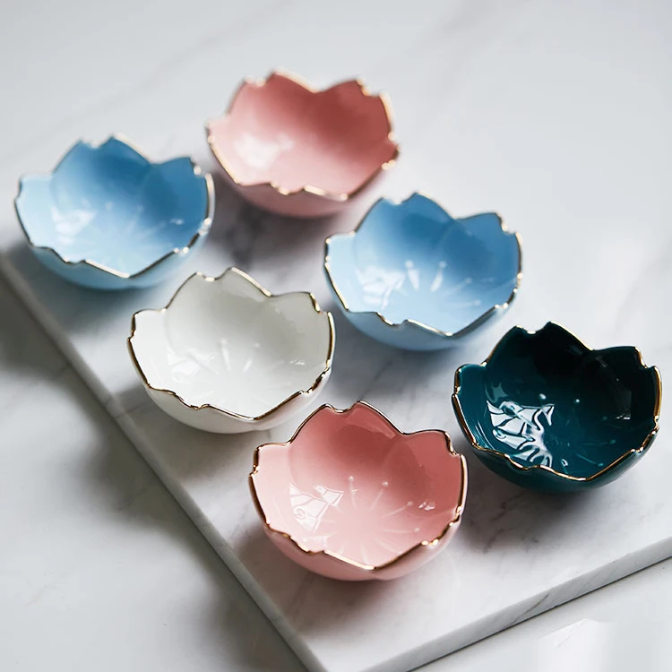 Wholesale gold rim luxury sakura shape porcelain sushi soy sauce dish for restaurant