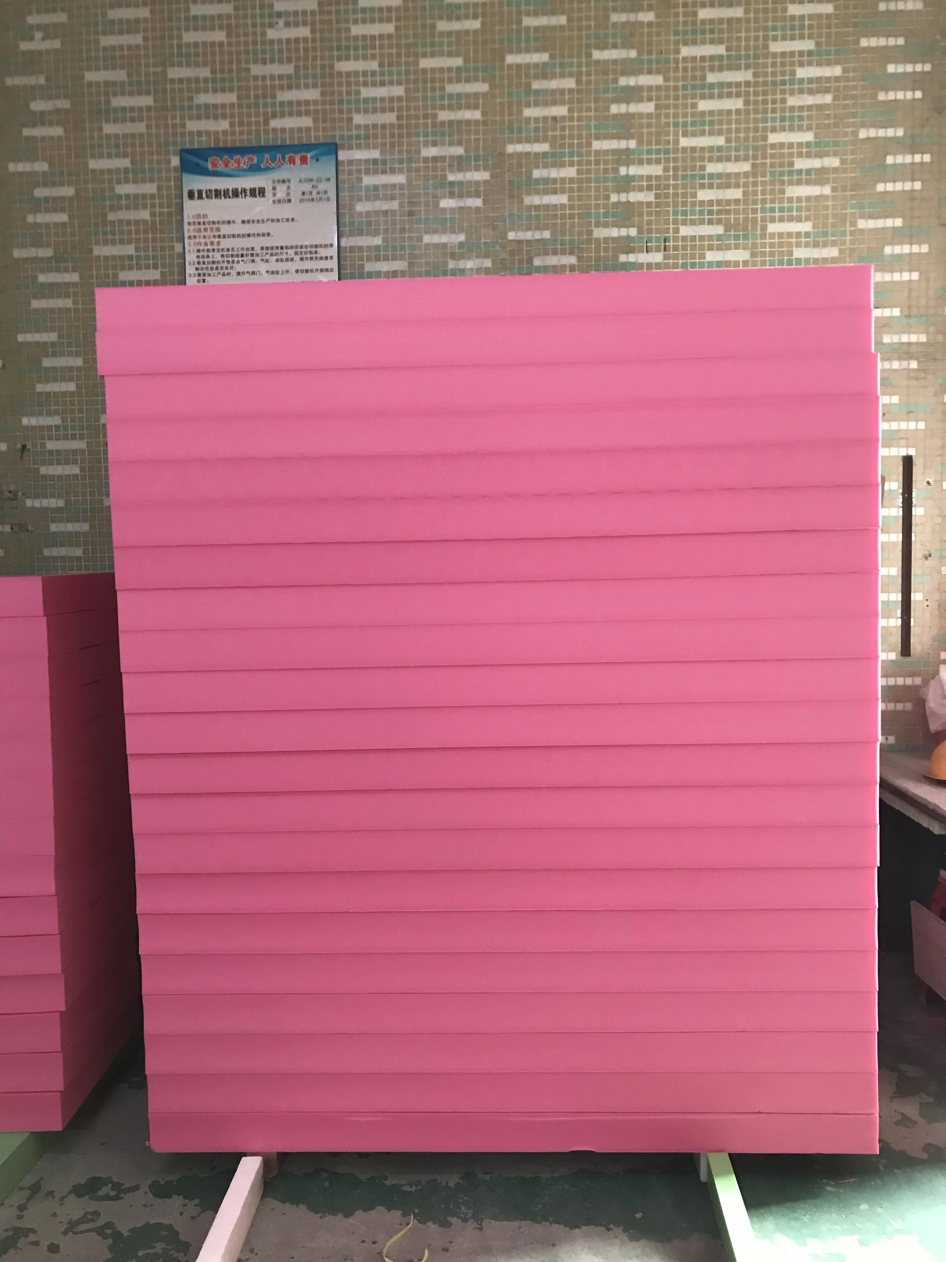 1200 * 600 * 80mm flame retardant B2 grade XPS foam board, used for housing thermal insulation, JLXPS250-B2