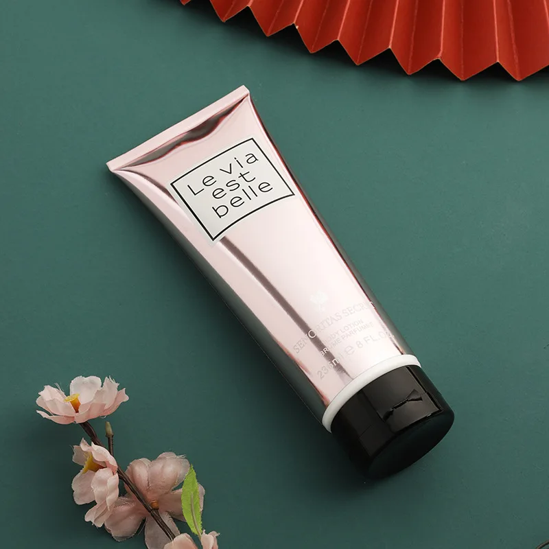 Long-lasting Fragrance Moisturizing Perfume 236ml Body Milk Woman