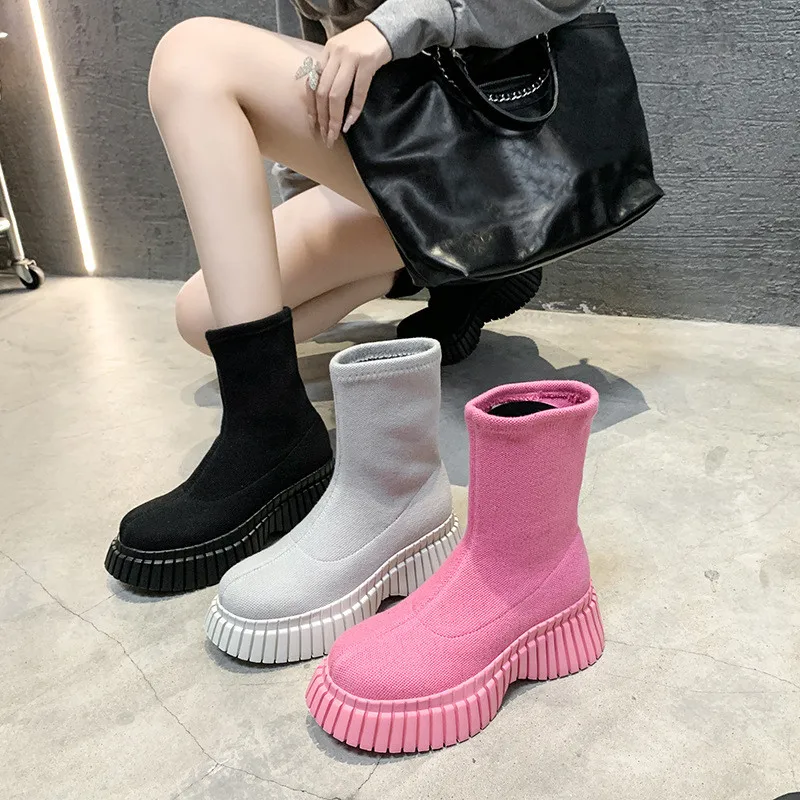 Hot Sale Fashion Wholesale Pink Ladies Midi Thick Sole Platform Woman Boots Shoes