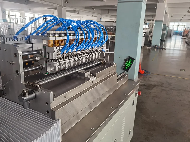 Short Paper Tube Making Machine for Cigarette Filter or Heated cigarettes with multi cutting knives