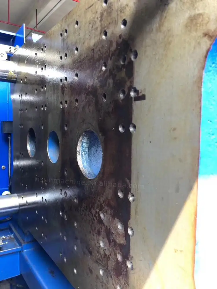 Haitian IA 2500 Toothbrush making used double color plastic injection machinery with free toothbrush mold