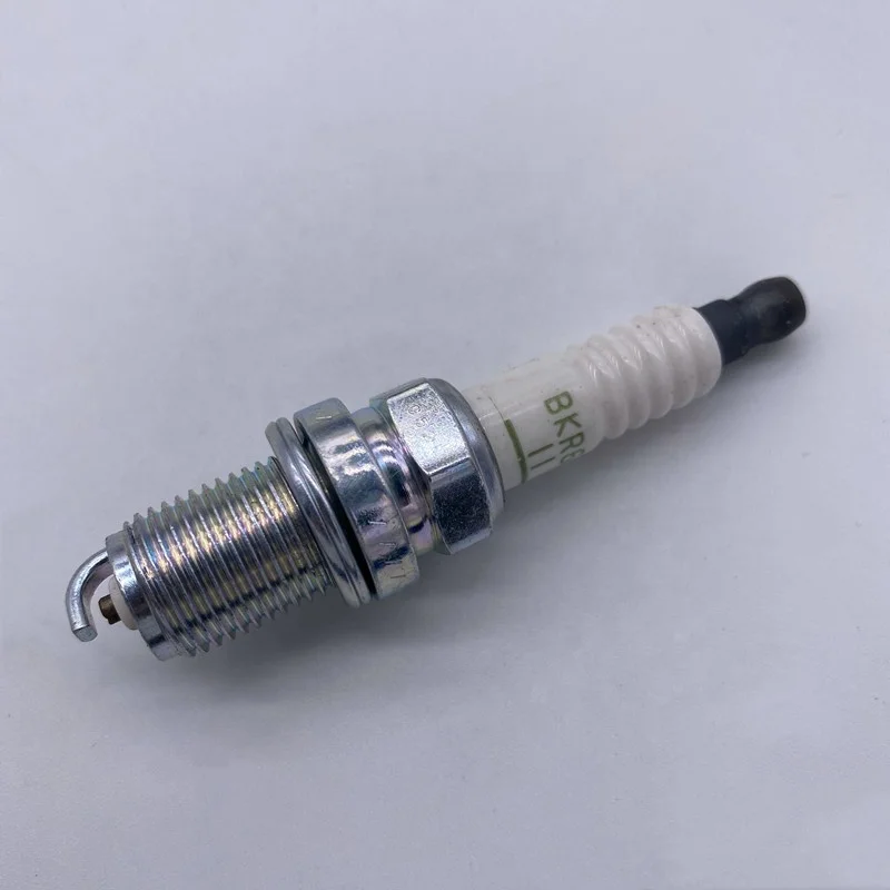 Car Parts Resistance Spark Plug for NGK OEM 2756 BKR6E-11