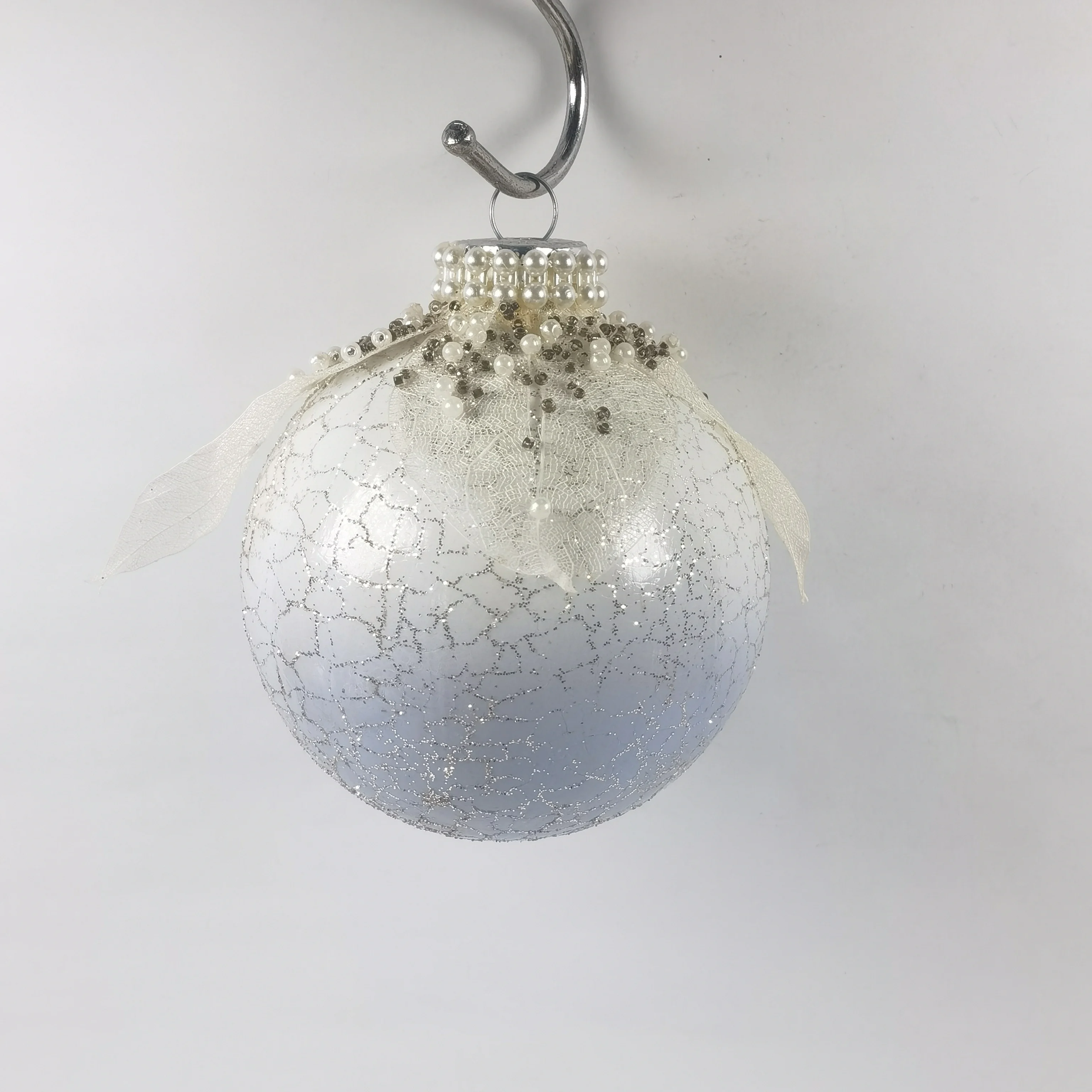 Made in china wholesale  hanging wedding decoration glass baubles