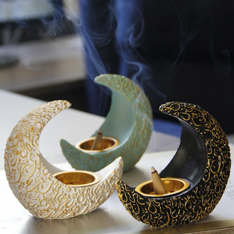 Middle East Arab Ramadan Bright crescent resin incense burner ancient and elegant desktop decoration aromatherapy burner