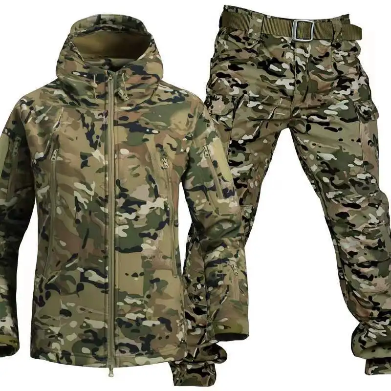 Factory High quality tactical suits sharkskin soft shell Oversize waterproof warm keeping jacket set