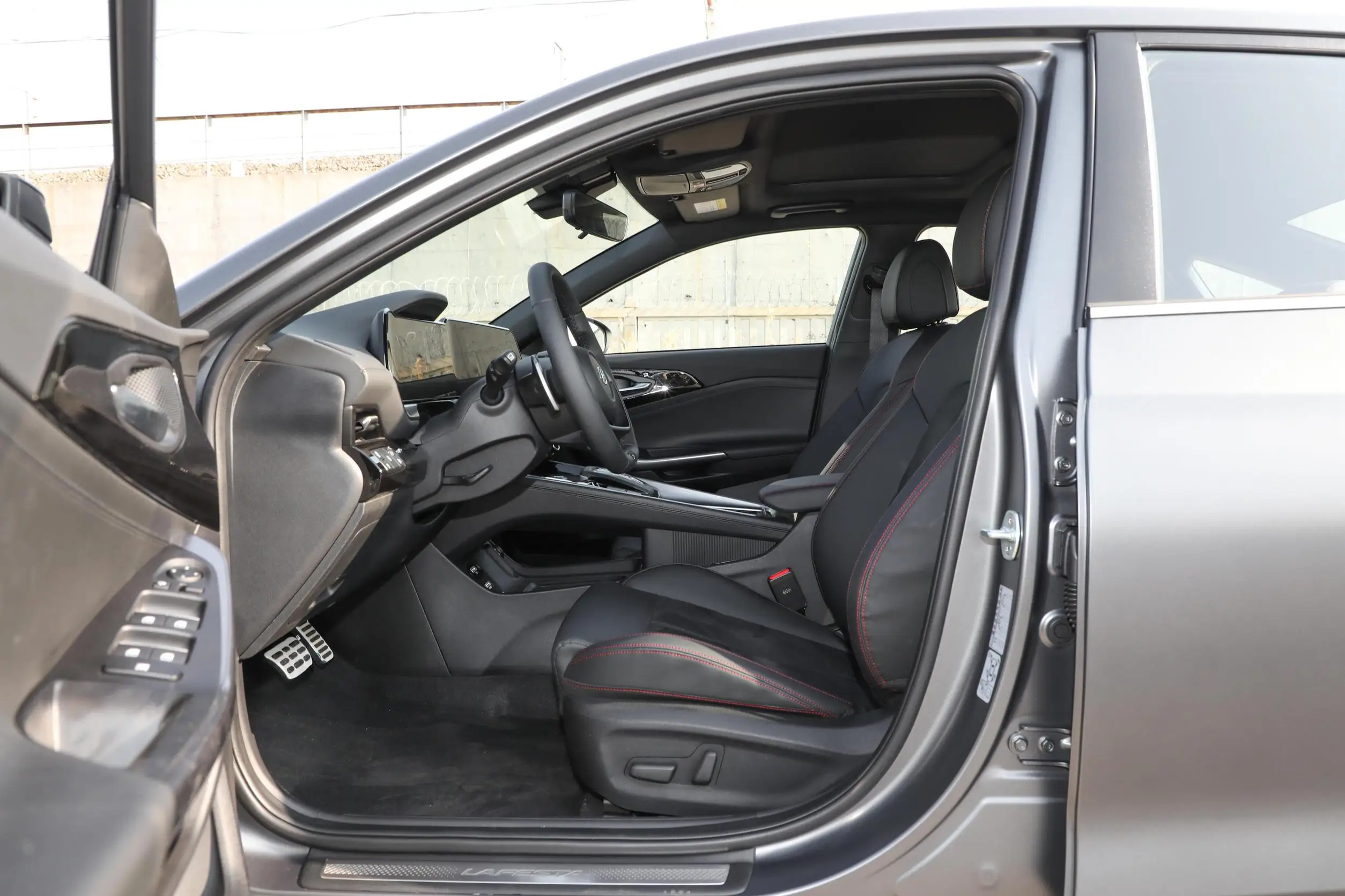 2023 for Hyundai Lafesta 270T N Line GLX DLX TOP 1.5T Hundai Lafesta EV Elektric Gasoline Hyundai Lafesta Beijing