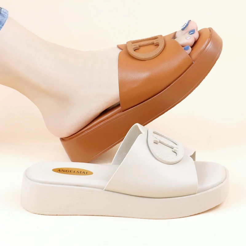 Fashion outdoor PU shoe lady Summer Letter buckle wedge Heel thick Slippers Fashion Round Head chunky women platform sandals