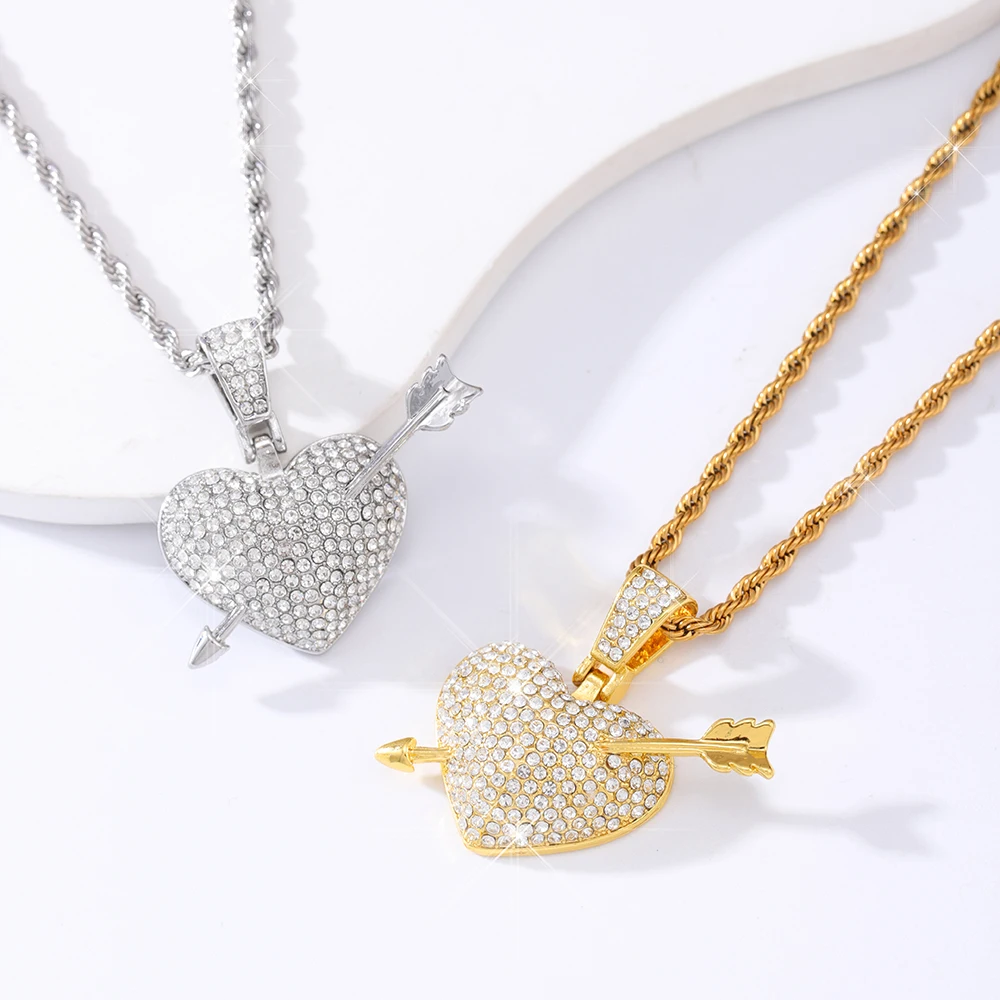 New Fashion Simple Fried Dough Twists Chain Hip Hop Couple Premium Necklace Love at First Sight Diamond Pendant Necklace