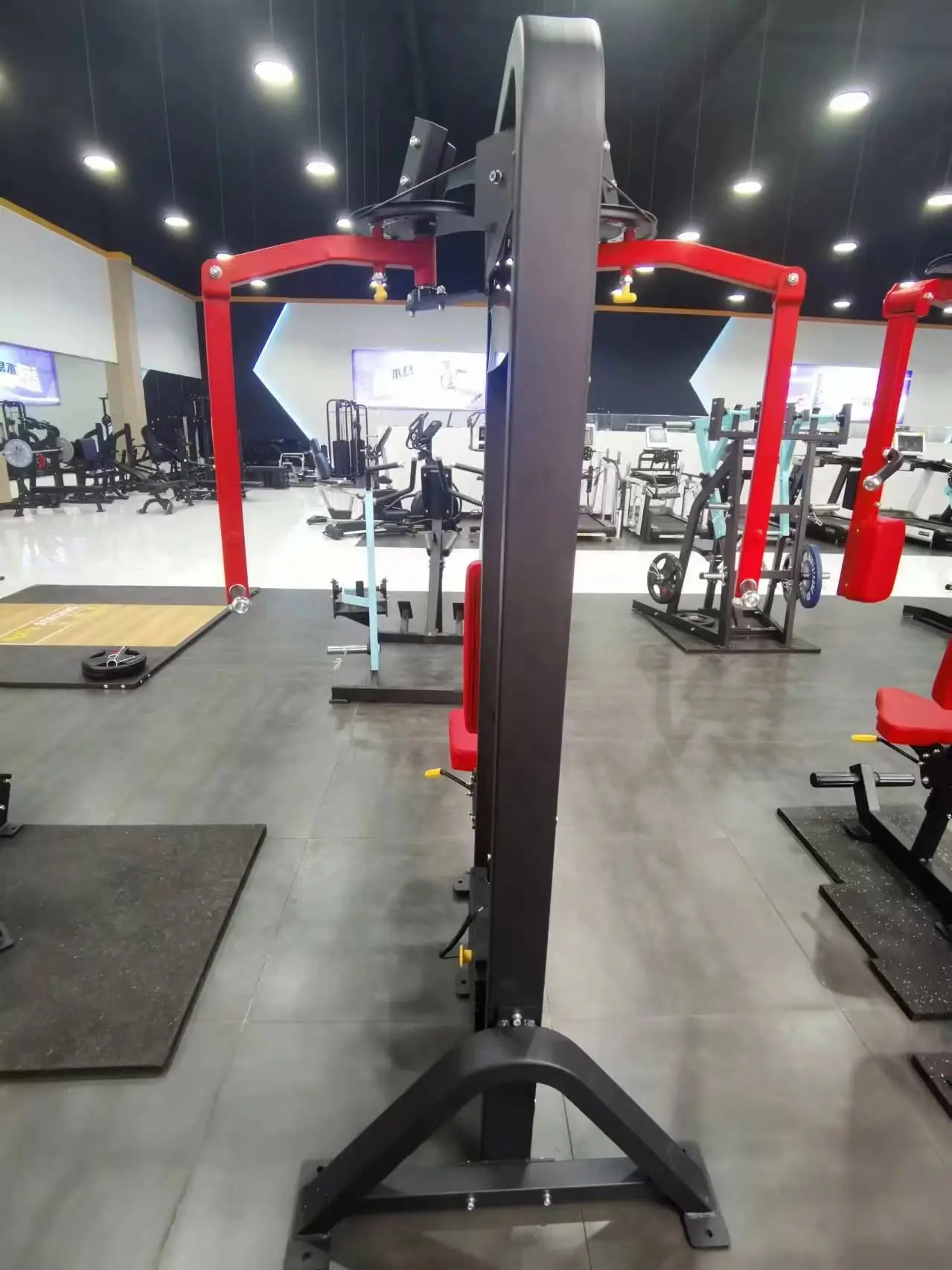 Высококачественное оборудование для фитнеса lat pulldown machine