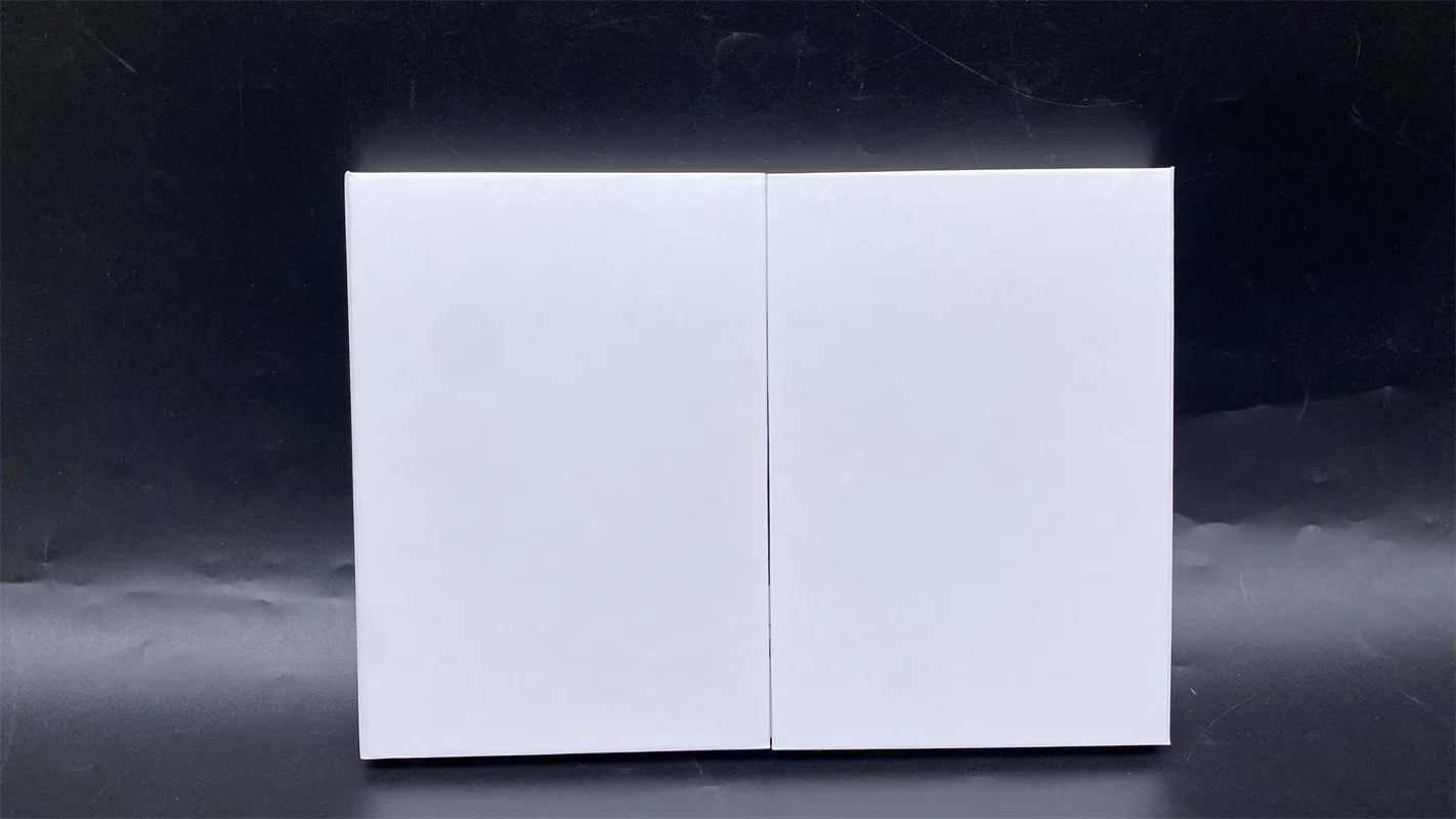 High quality 2.4,4.3,5,7,10 inch lcd screen custom video invitation business card brochure