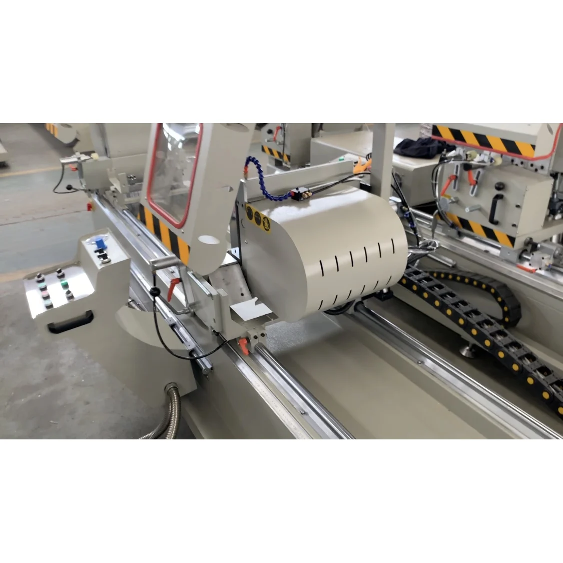 
aluminum/upvc profile cutting machine 