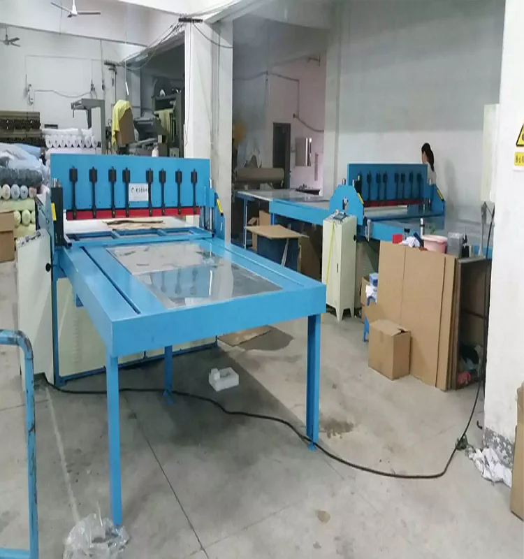 Automatic Big Fabric Sample Cutting Table for swatch cutter
