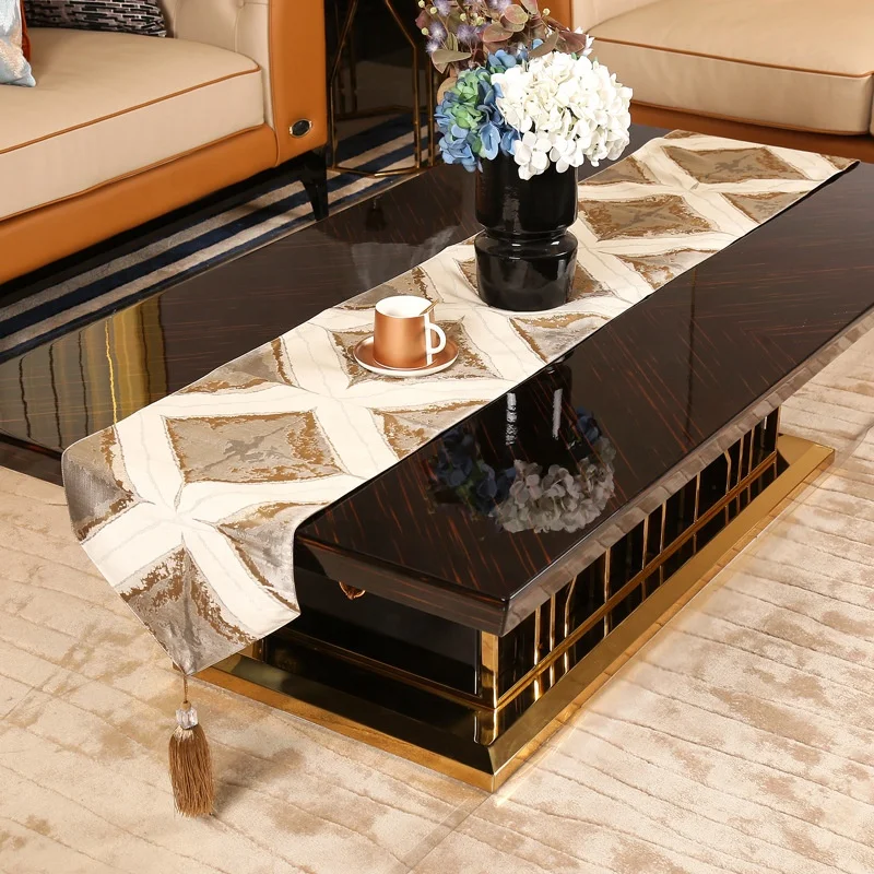 Modern Hot Wholesale White Designer Decorative Luxury Gold Table Runner