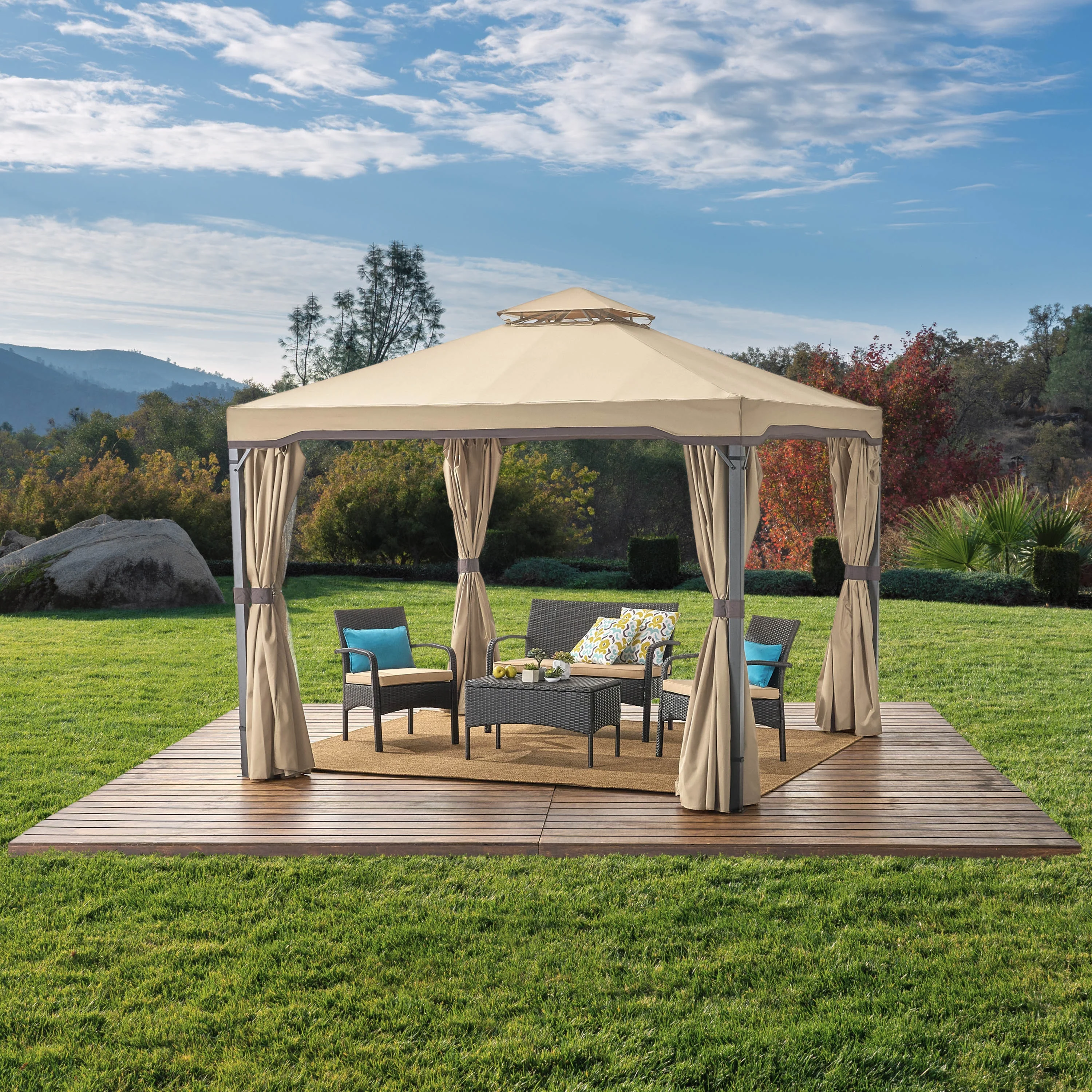 Free Shipping Outdoor Gazebo With Mesh and Curtain