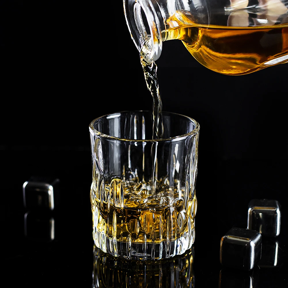 Factory Wholesale 300 ml Engraved Whisky Glass Fashioned Rock Glass Whiskey glasses for Bourbon Rum Whisky