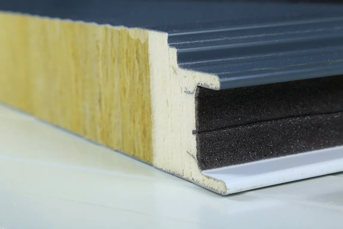 Sandwich Panel 4.jpg