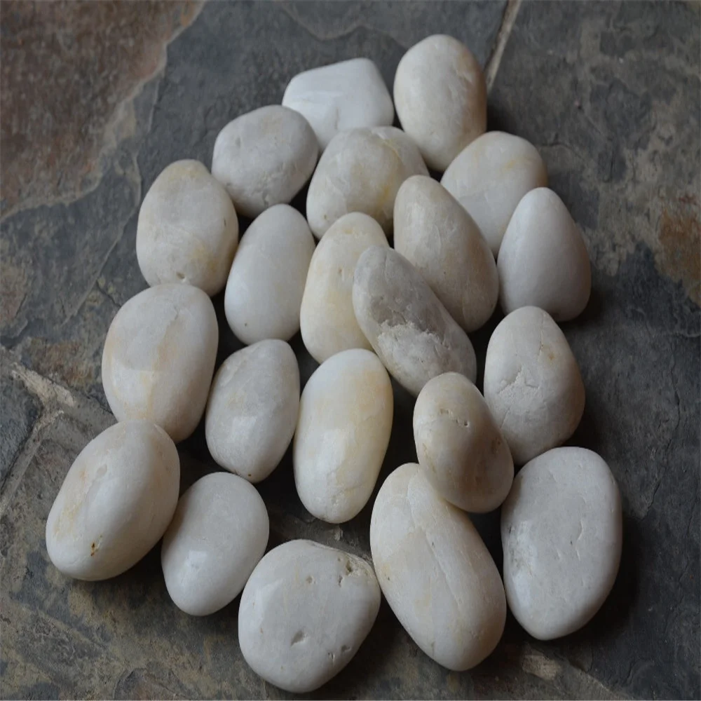Factory Price Polished Small Size Pebble Wash Stone Plastic Rock For Floor