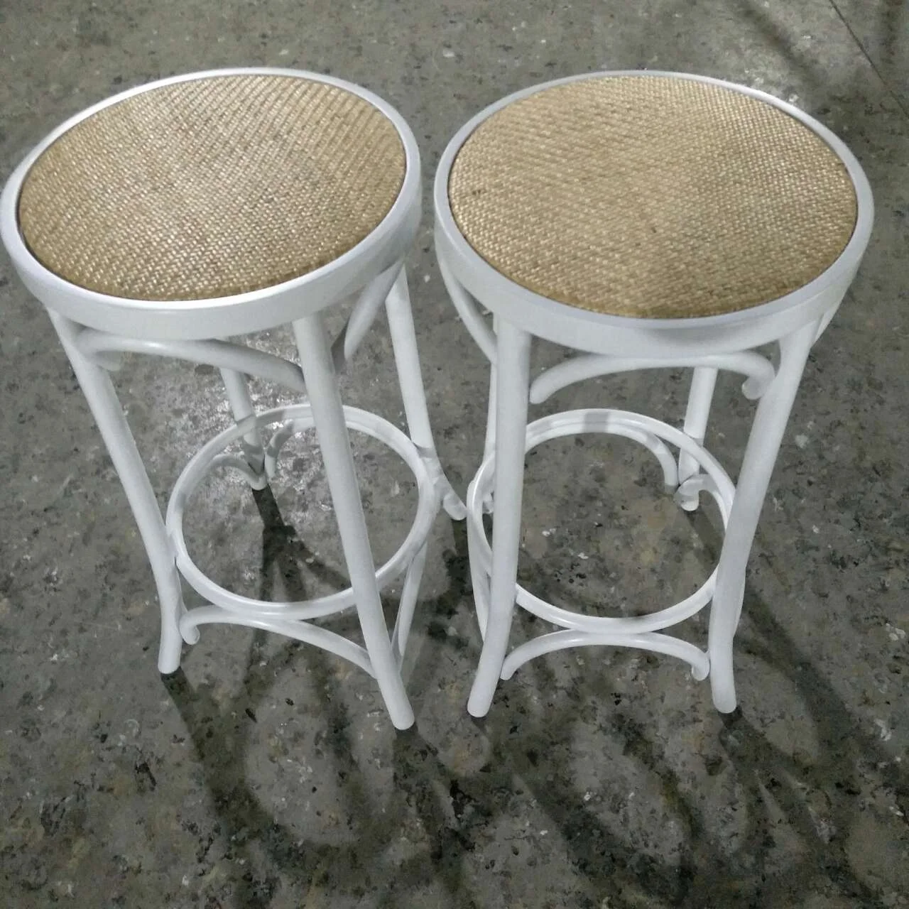 2024 China Manufacturer Factory Supply Hot Sale Custom High Quality White Banquet Wooden Bar stool Dining Chair