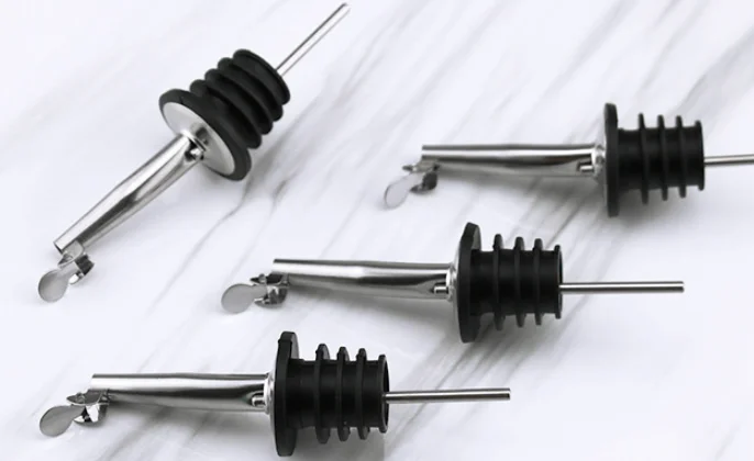 Wine nozzle 304 stainless steel wine introducer whisky pouring device universal bar cork