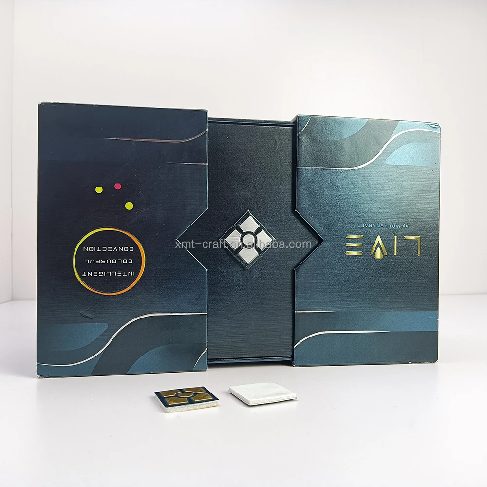 Metal logo labels aluminum motto plate stickers customized for paper boxes kraft paper boxes packaging boxes