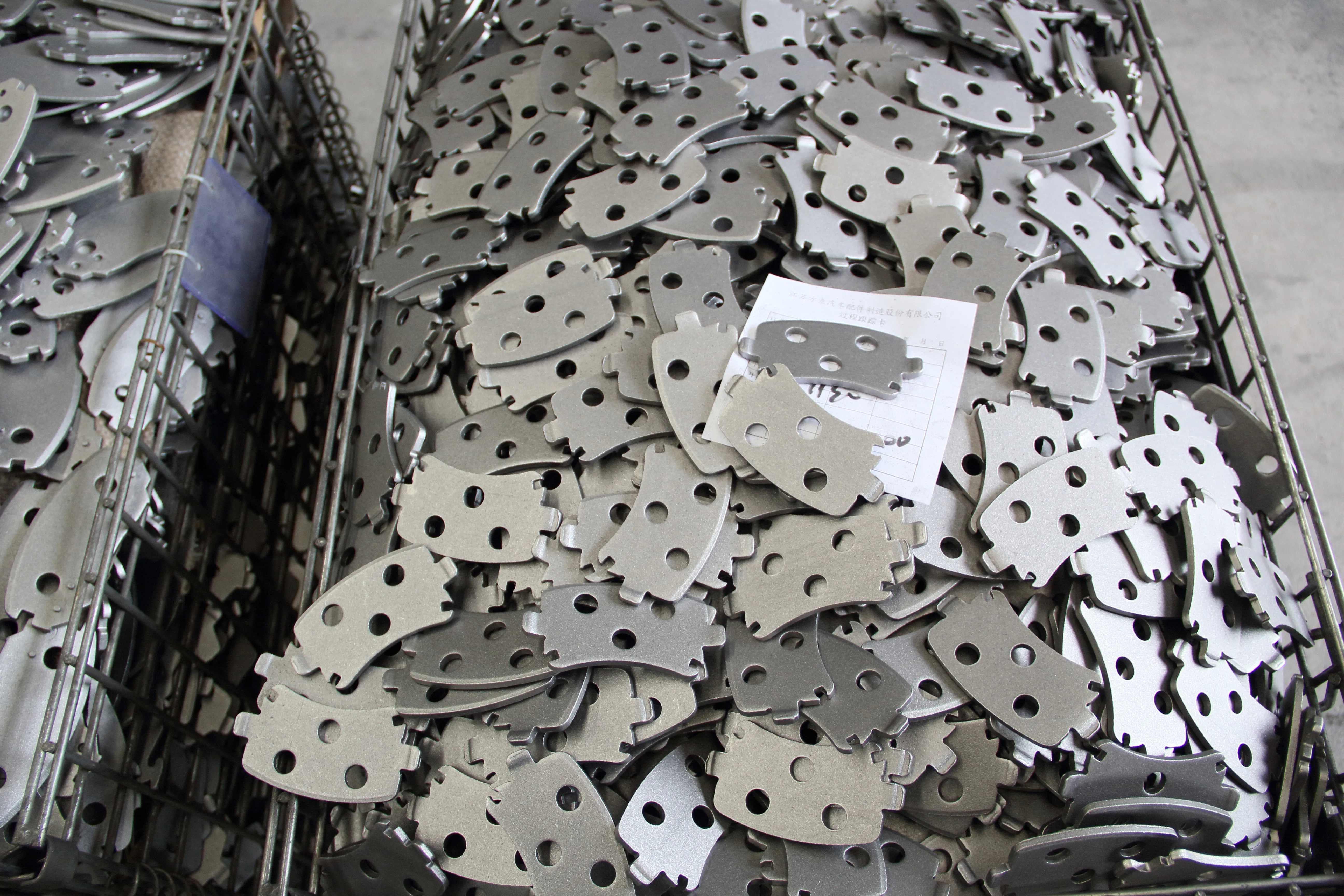 Auto Parts 4106000Q1B  Ceramic Brake Pad For RENAULT